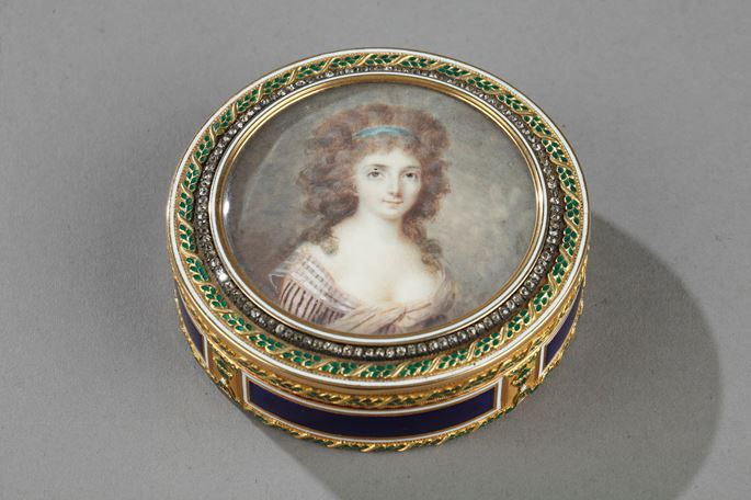 Gold bombonniere and miniature 18th century | MasterArt